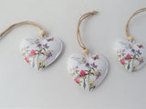 Set of 3 tin hearts with flower design  for Easter