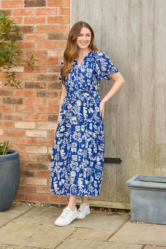 Mudflower
Leaf Print Button-Up V-Neck Lurex Dress. Navy
