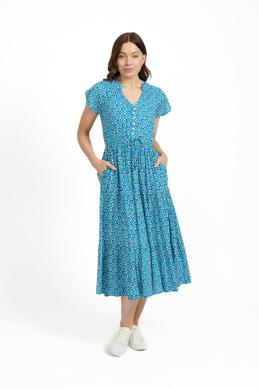 Mudflower
Geometric Print Tie Front Midi Dress. Blue