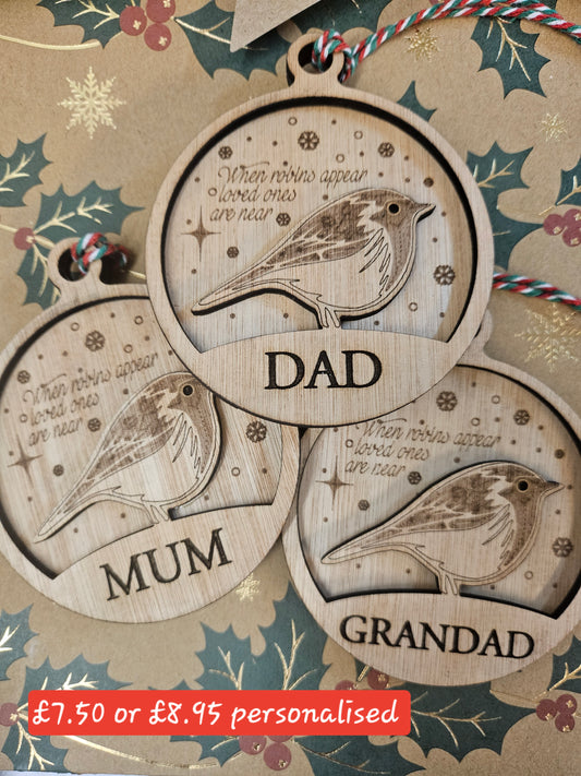 Robins Appear When Loved Ones are Near Bauble