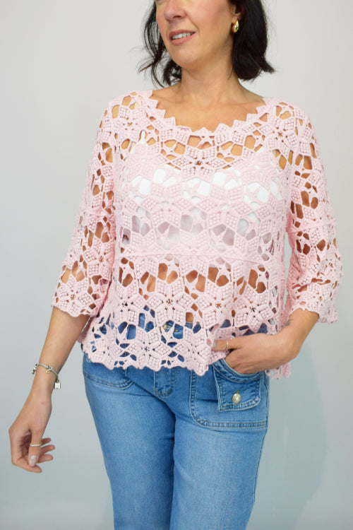 3/4 Sleeve Floral Crochet Top