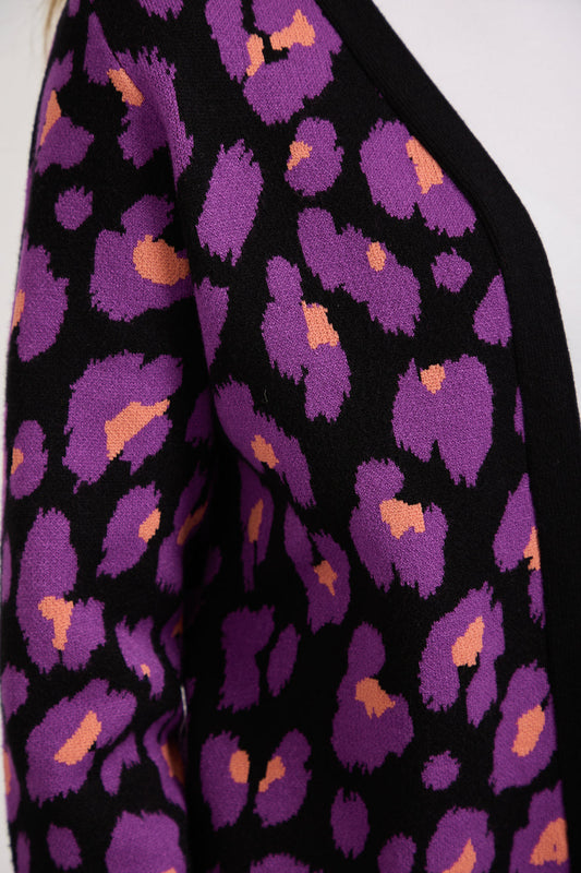 Mudflower
Jacquard Leopard Print Knit Cardigan Purple