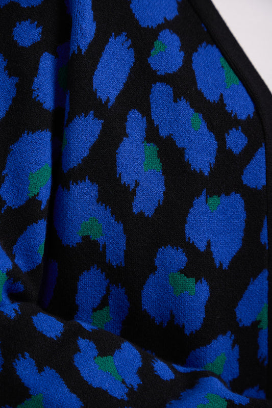 Mudflower
Jacquard Leopard Print Knit Cardigan Blue