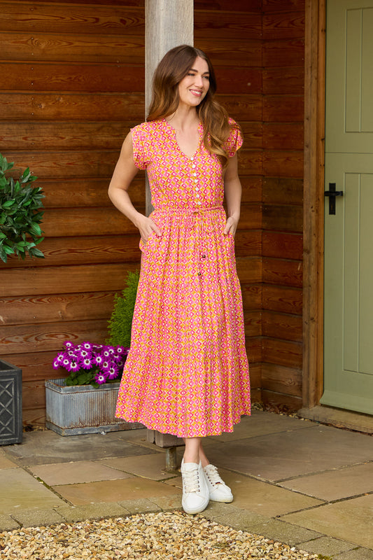 Mudflower
Geometric Print Tie Front Midi Dress. Coral
