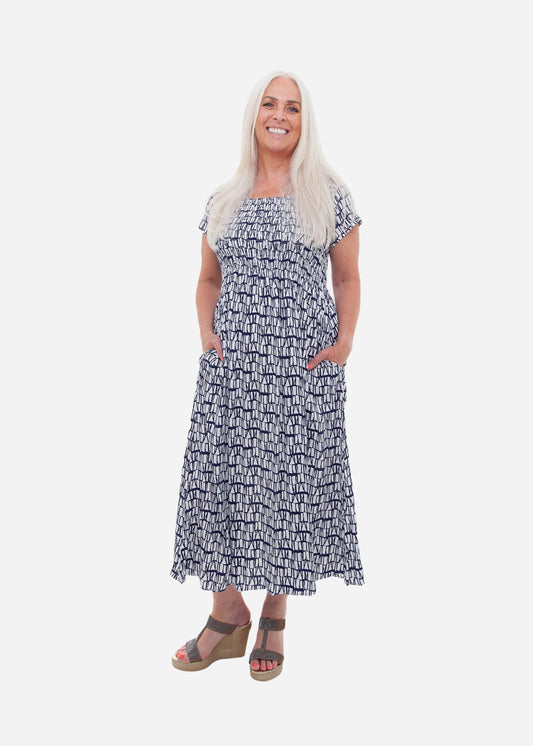 Tonal Wave Short Sleeve Shirring Dress