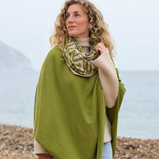 Poncho by POM